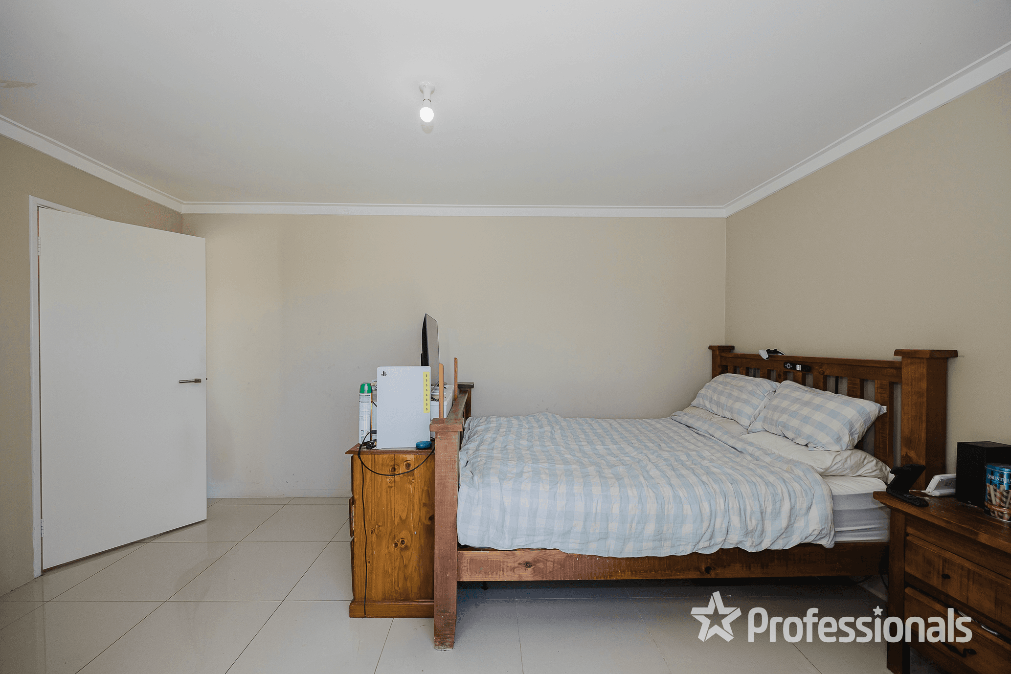 35 Osprey Circle, BALLAJURA, WA 6066