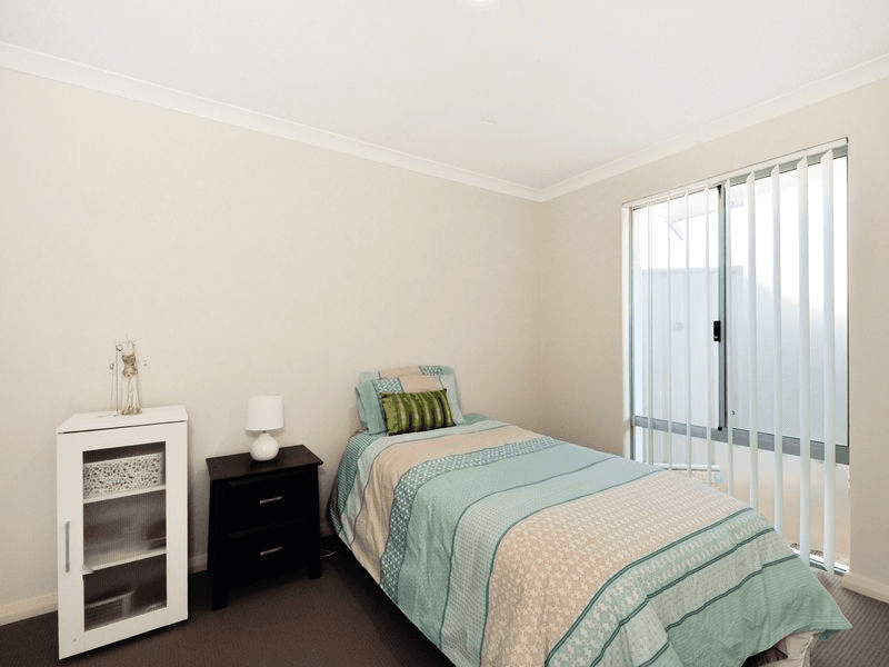 1 Lamboo Lane, GOLDEN BAY, WA 6174