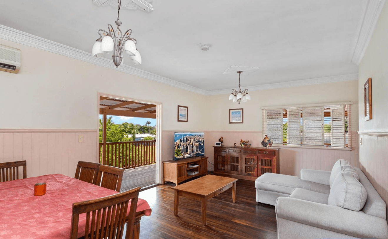 8 Skull Road, WHITE ROCK, QLD 4868