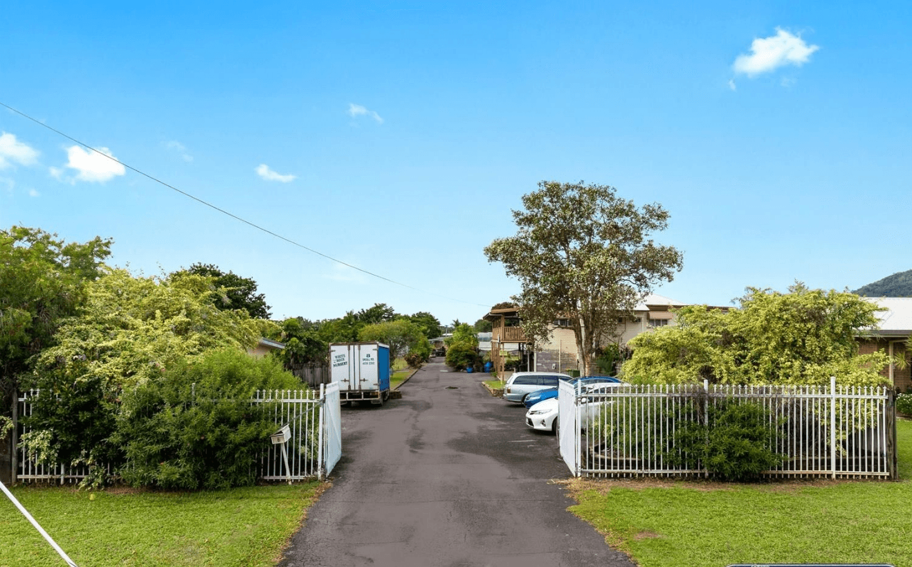 8 Skull Road, WHITE ROCK, QLD 4868