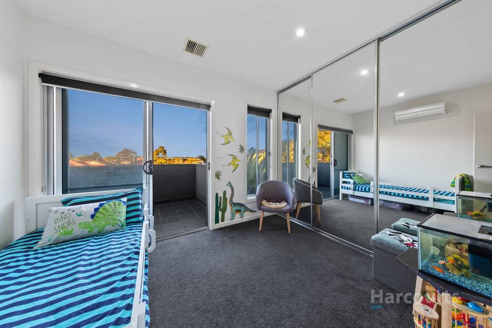 1/1 Carroll Street, Deer Park, VIC 3023
