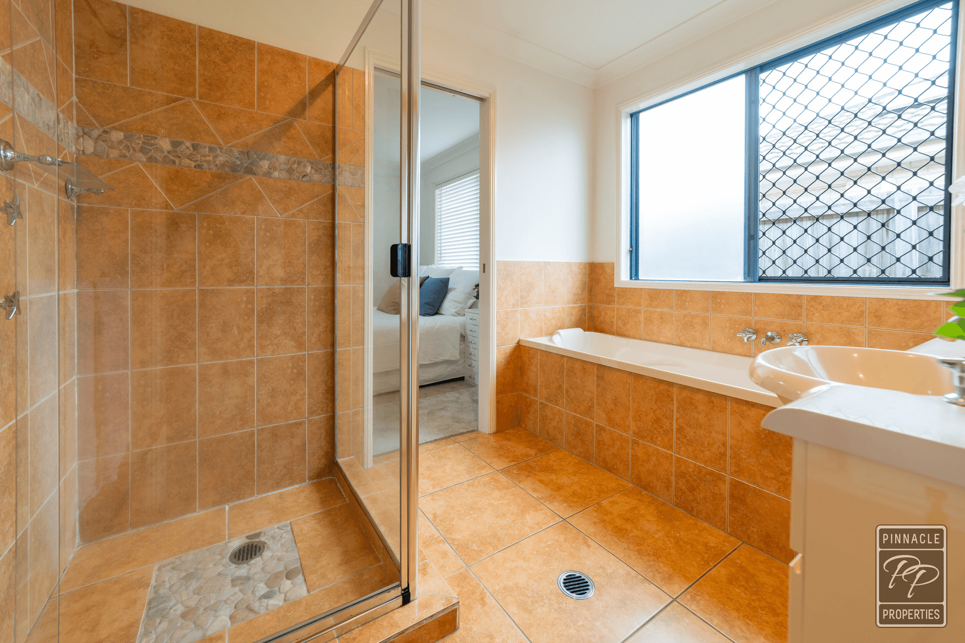 34 Toolara Circuit, Forest Lake, QLD 4078