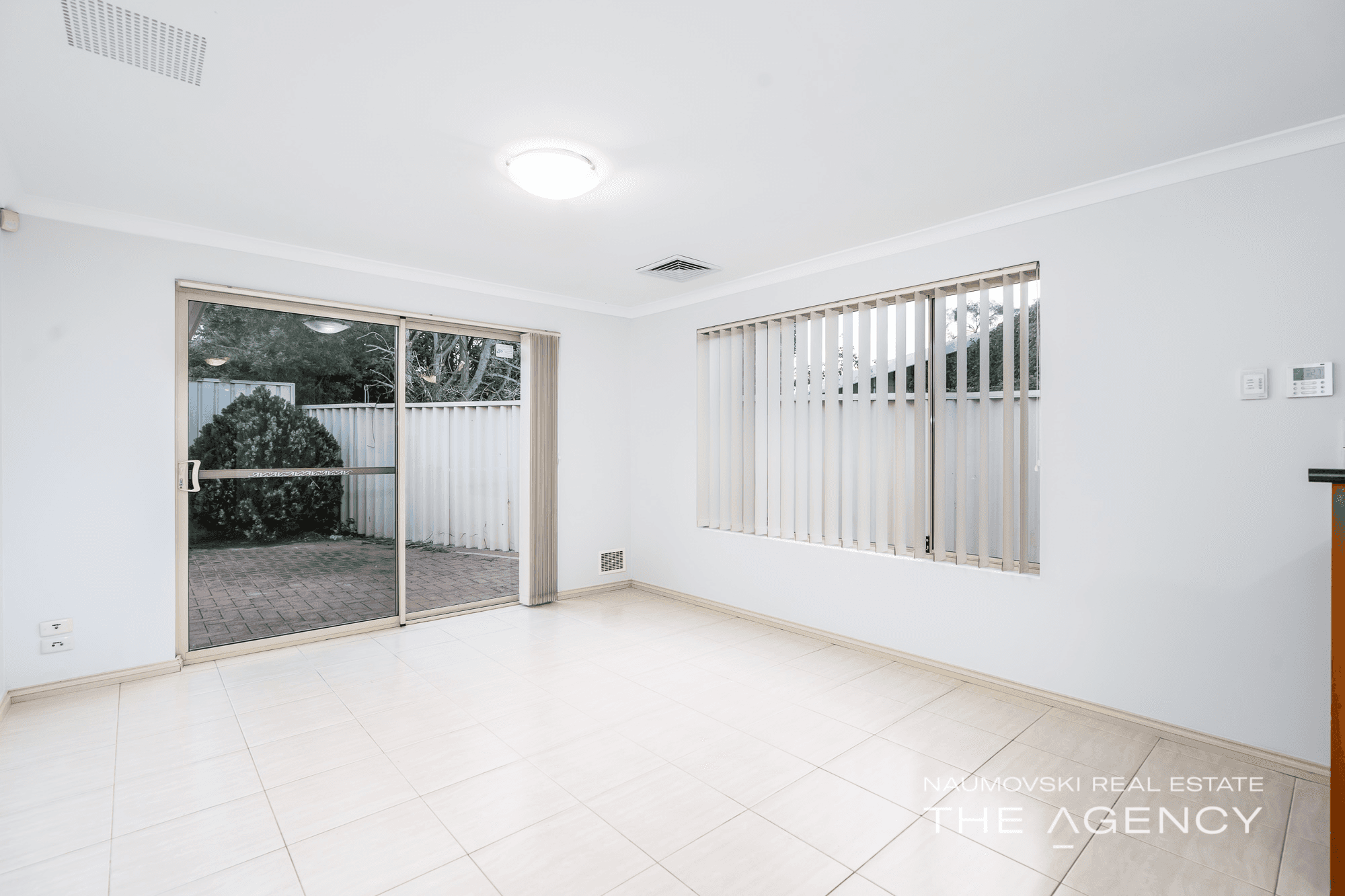 8A Maroog Way, Nollamara, WA 6061