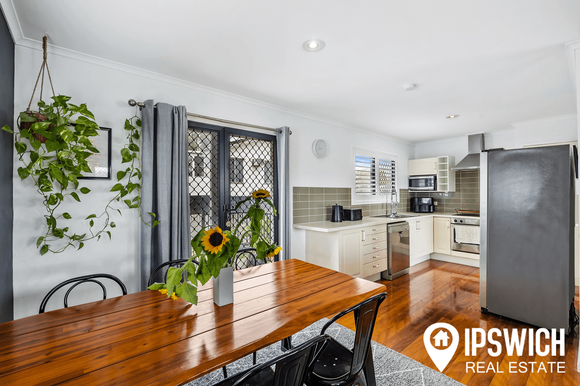 67 AVON STREET, LEICHHARDT, QLD 4305