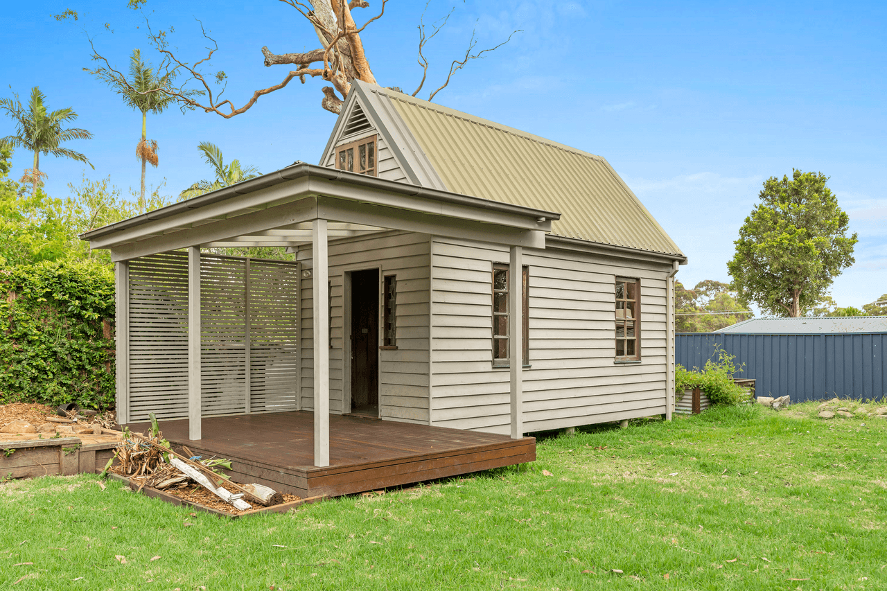 33  Lake Road, BALCOLYN, NSW 2264