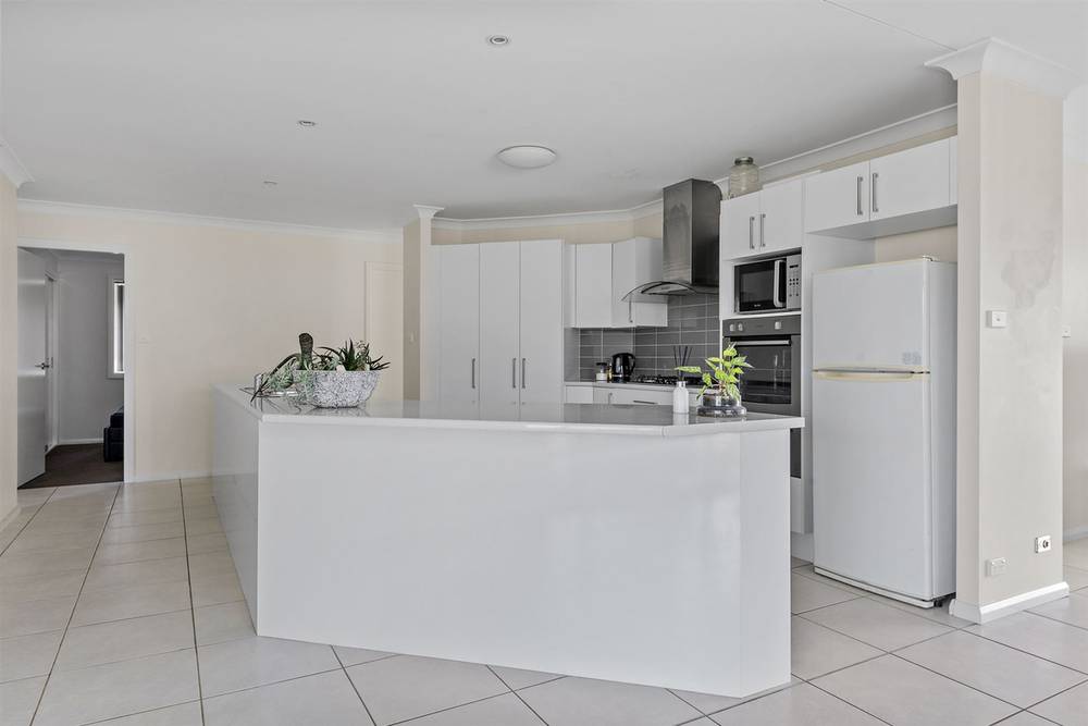 4 Frangipani Avenue, ULLADULLA, NSW 2539