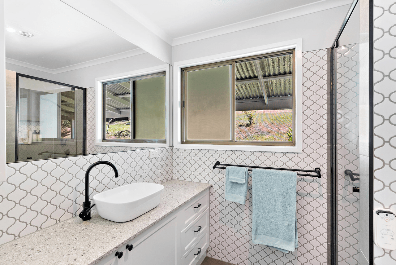 30 Anning Road, FOREST GLEN, QLD 4556