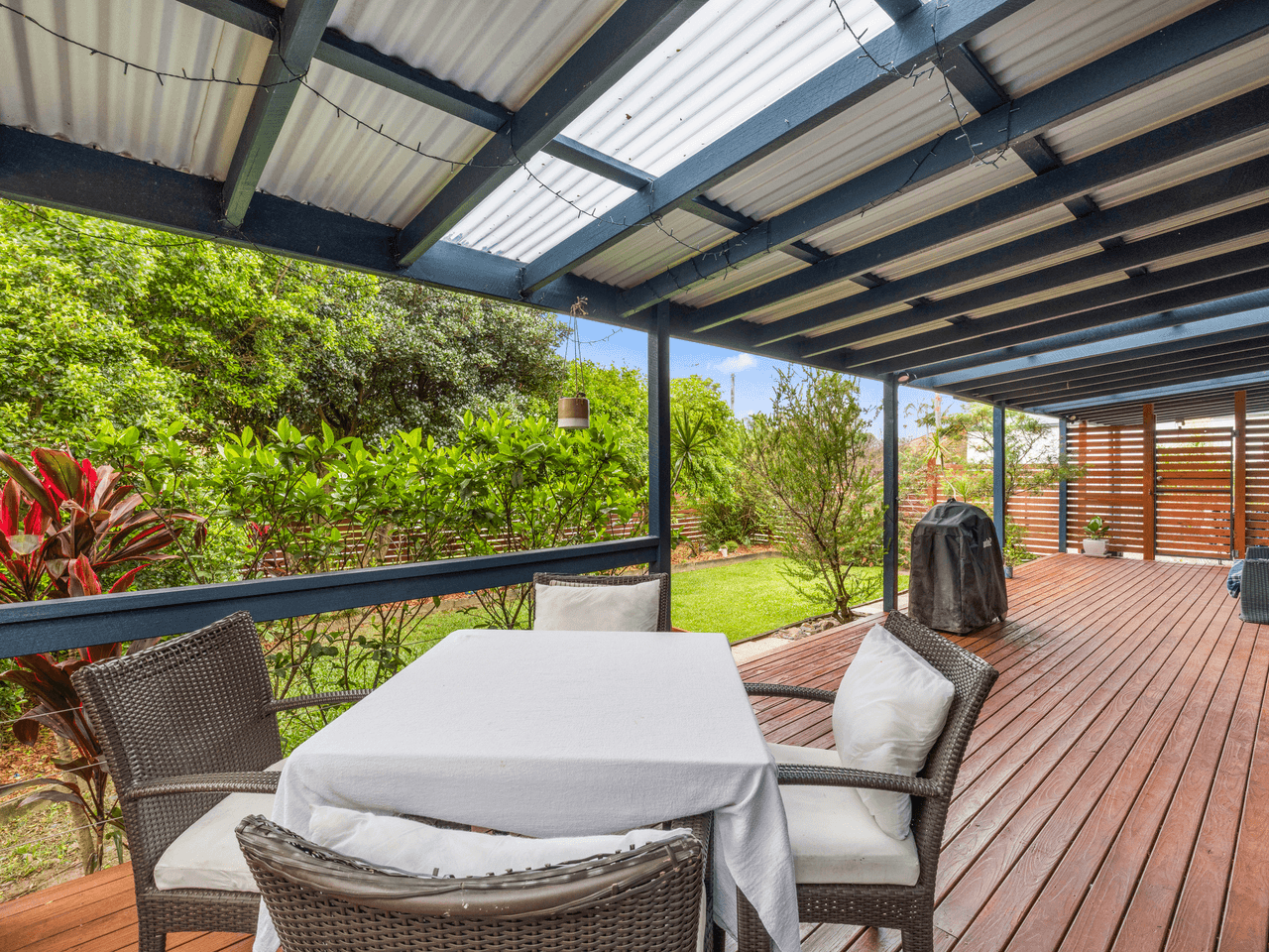 30 Pine Crescent, SANDY BEACH, NSW 2456
