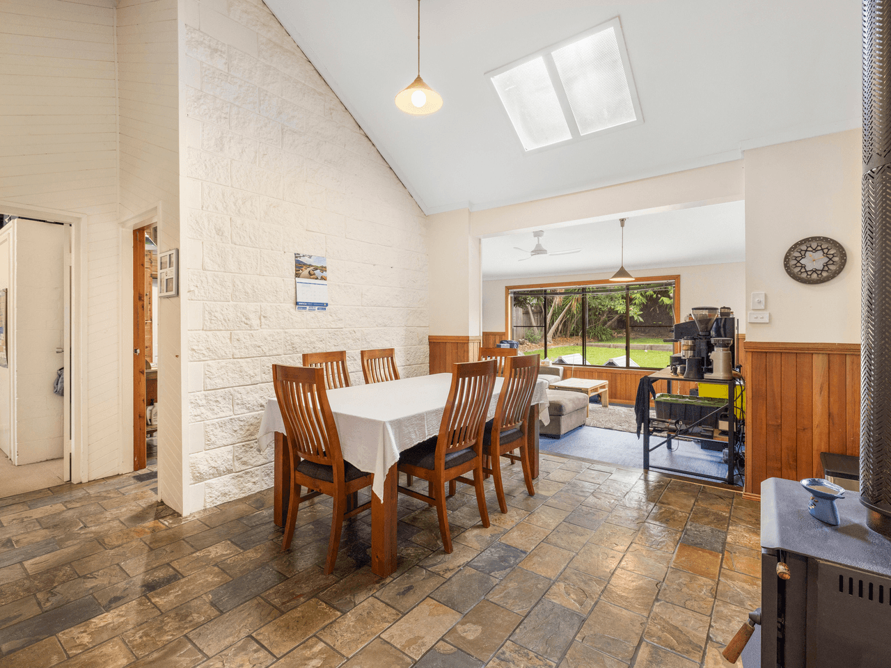 30 Pine Crescent, SANDY BEACH, NSW 2456