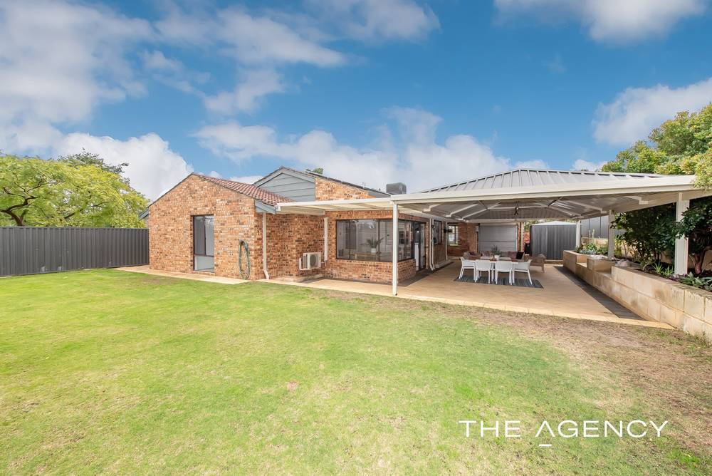 26 Simpson Drive, Padbury, WA 6025