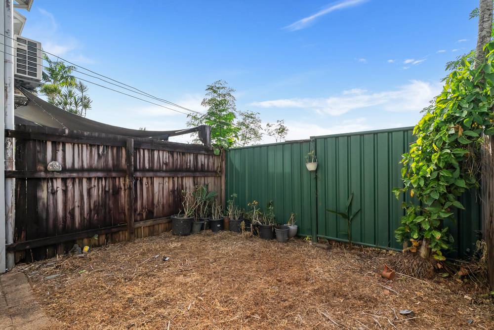 8/5-7 Mintaro Crescent, WOREE, QLD 4868