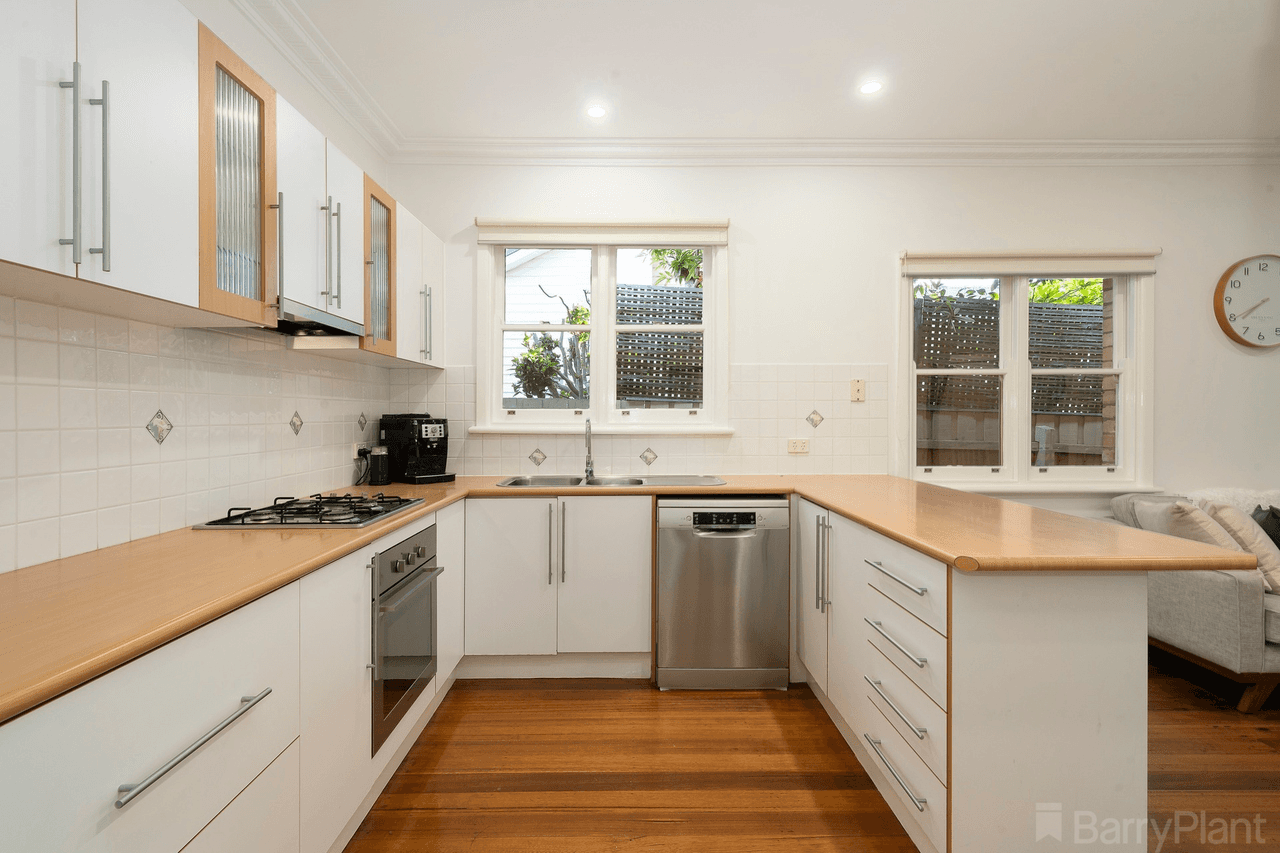 1/5 Laurence Grove, Ringwood East, VIC 3135