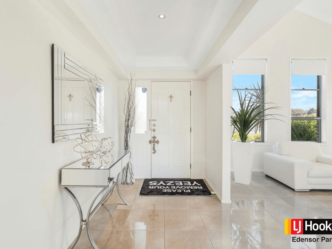5 Glider Ave, MIDDLETON GRANGE, NSW 2171