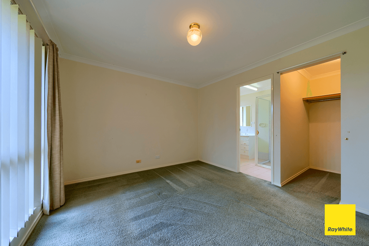 26 Lorenzo Way, ORANA, WA 6330