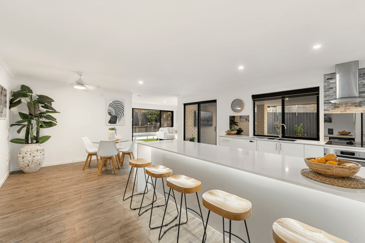 13 Goldwater Drive, ROBINA, QLD 4226