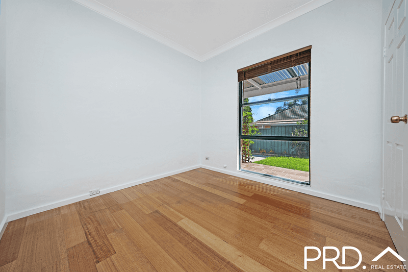 615a Henry Lawson Drive, EAST HILLS, NSW 2213