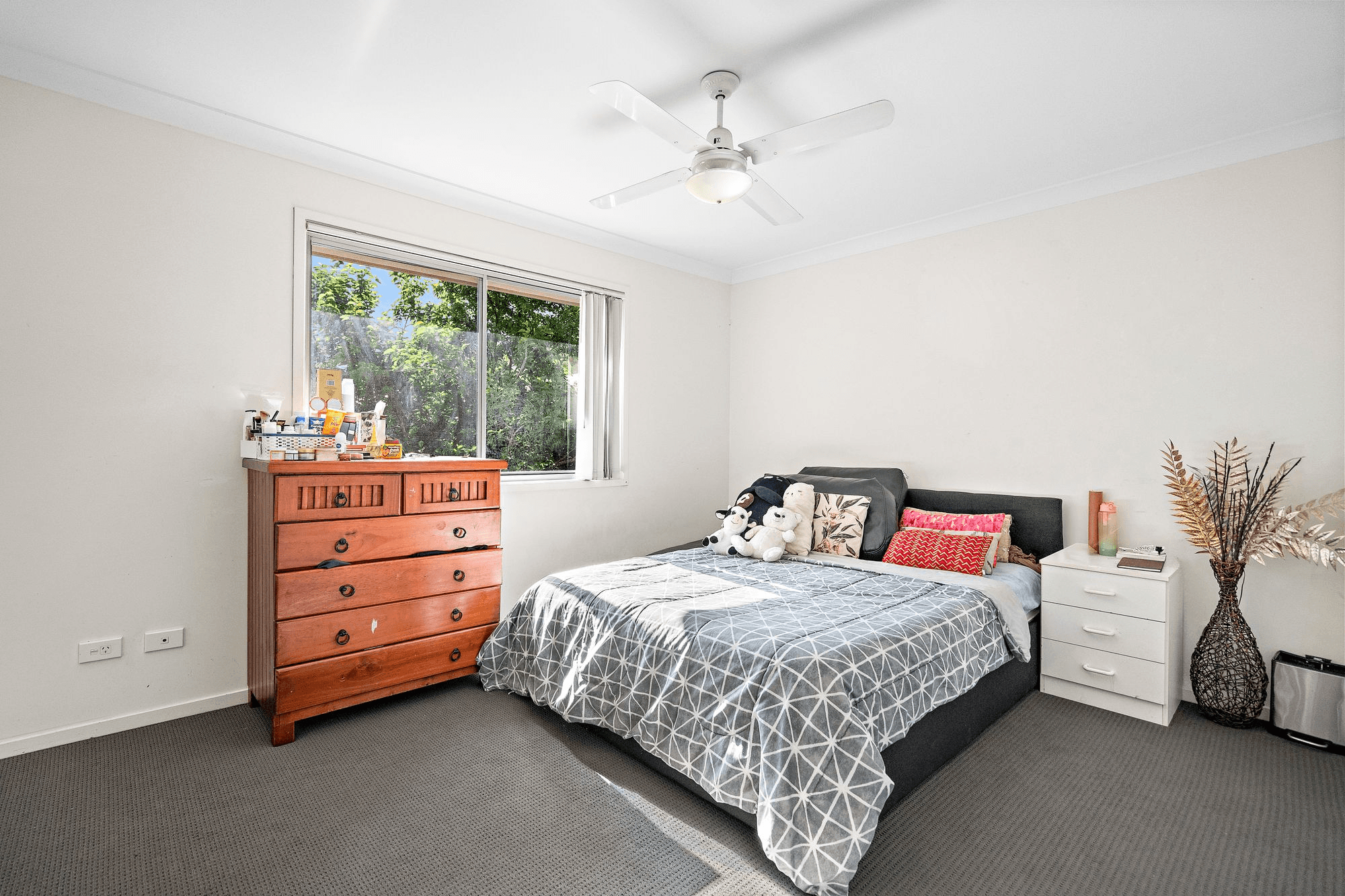 14/45 DEFIANCE ROAD, WOODRIDGE, QLD 4114