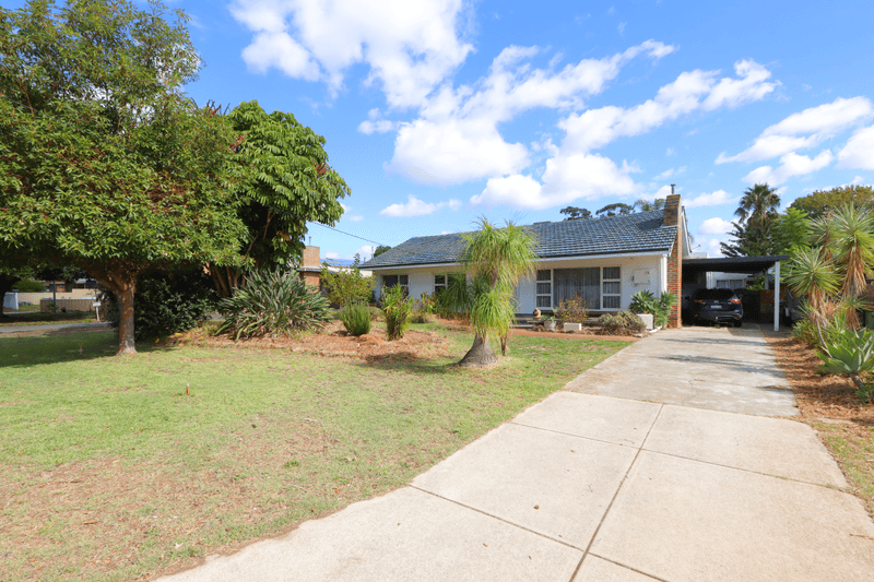 15 Selby Street, THORNLIE, WA 6108