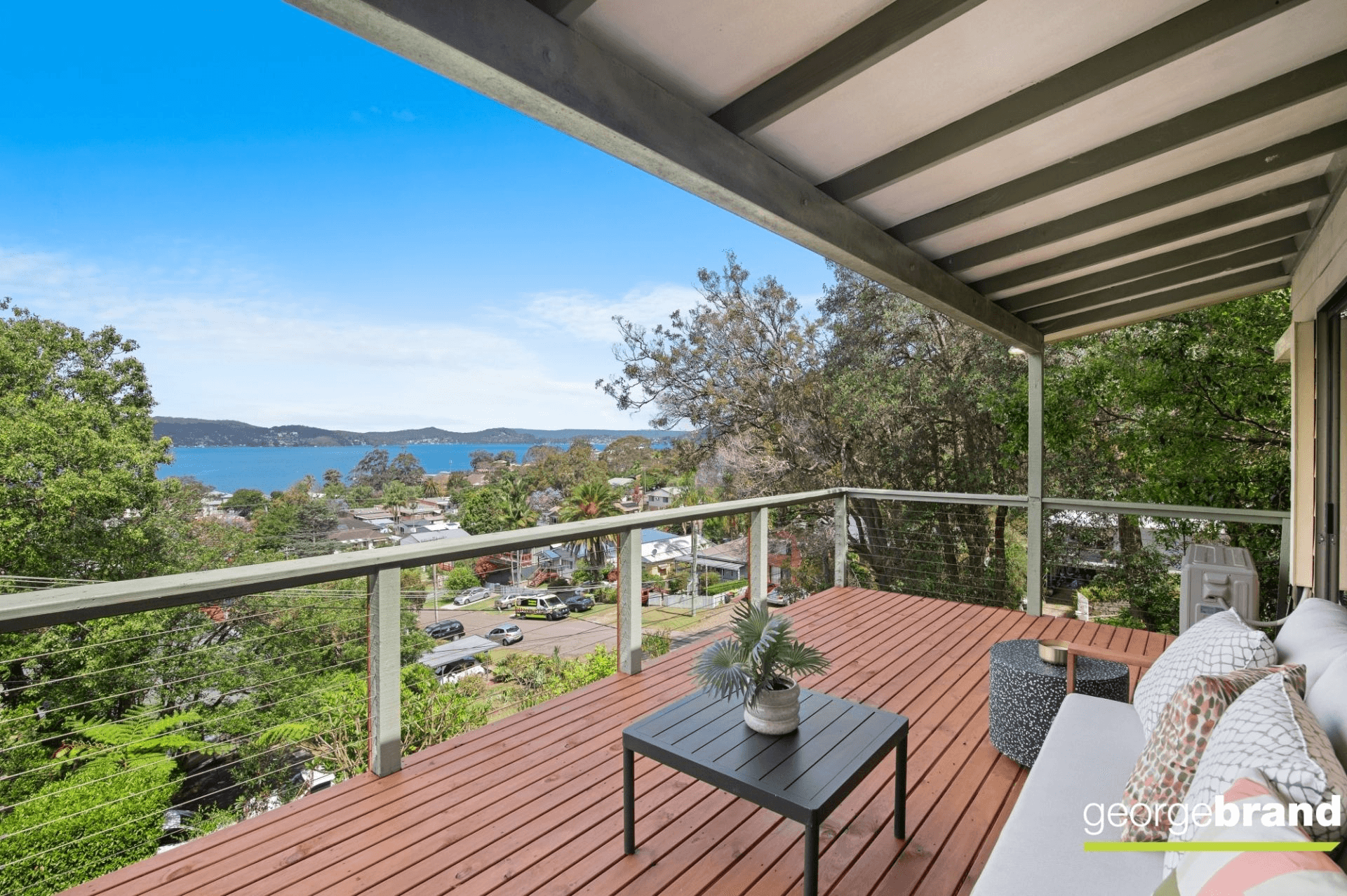 27 Hughes Street, Point Clare, NSW 2250