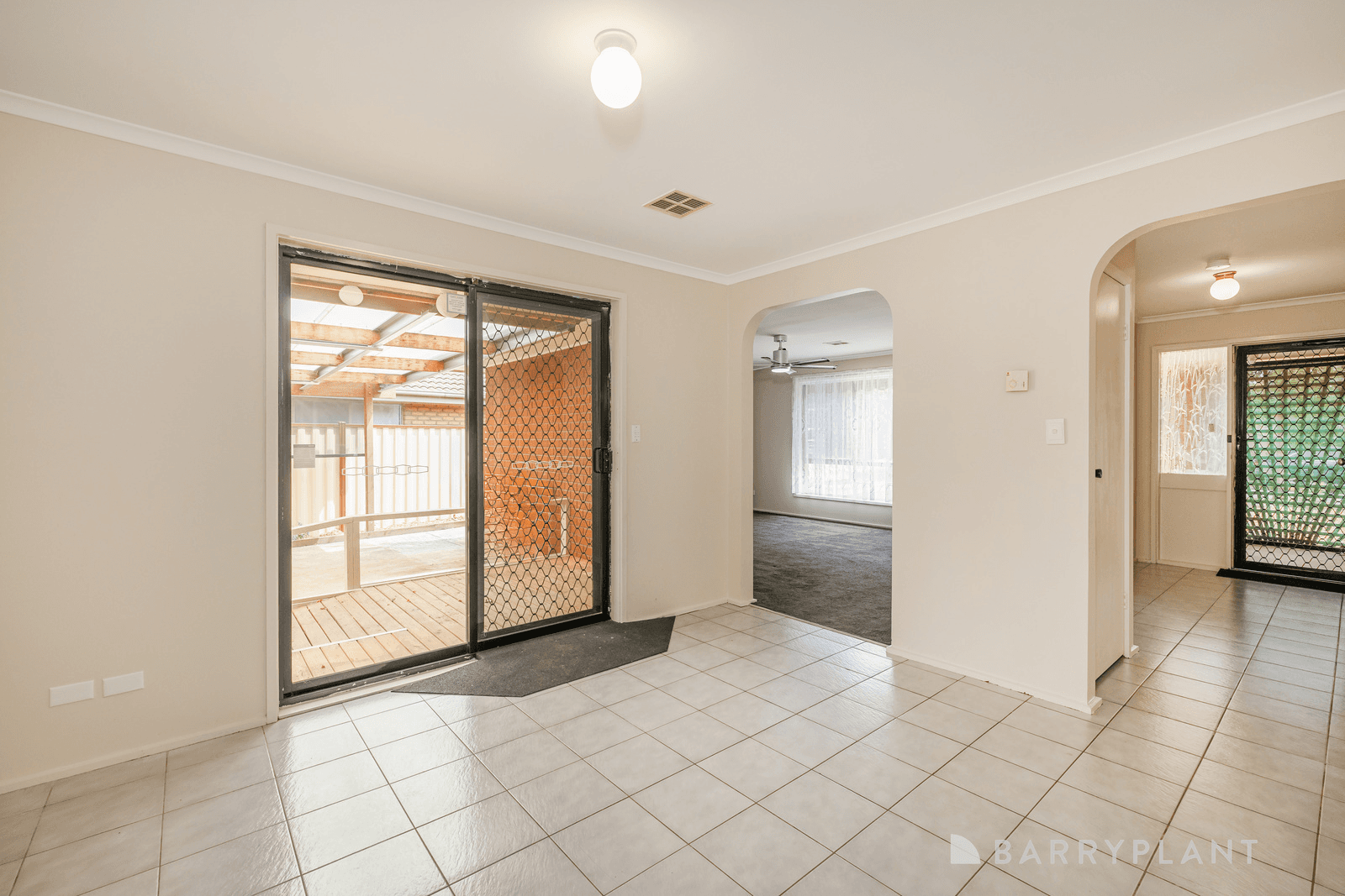 15 Barnong Close, Kurunjang, VIC 3337