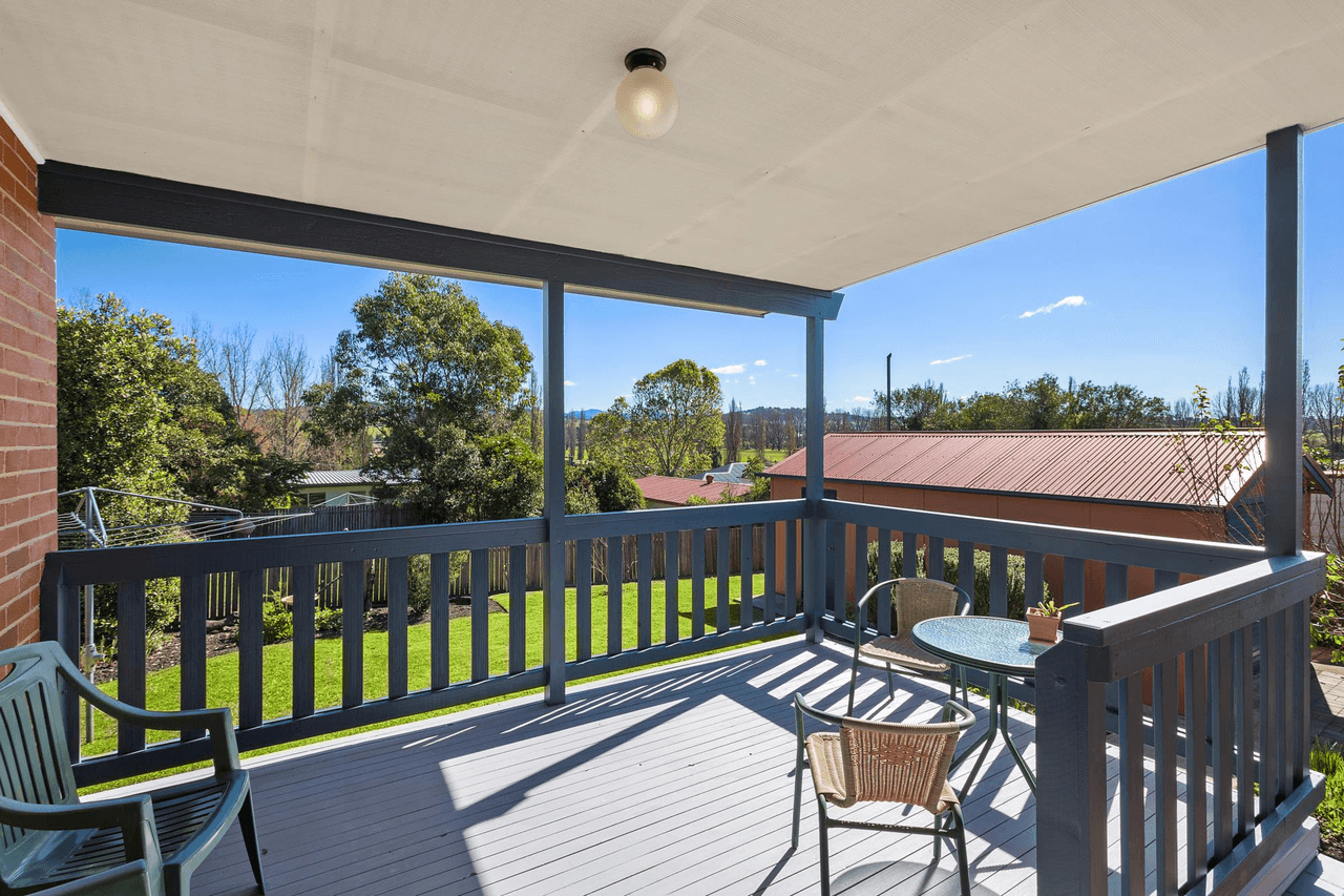 1 Heath Street, BEGA, NSW 2550