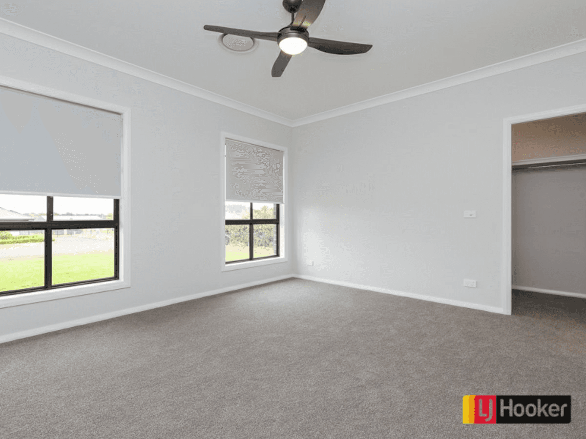 4 Wandella Court, MOORE CREEK, NSW 2340