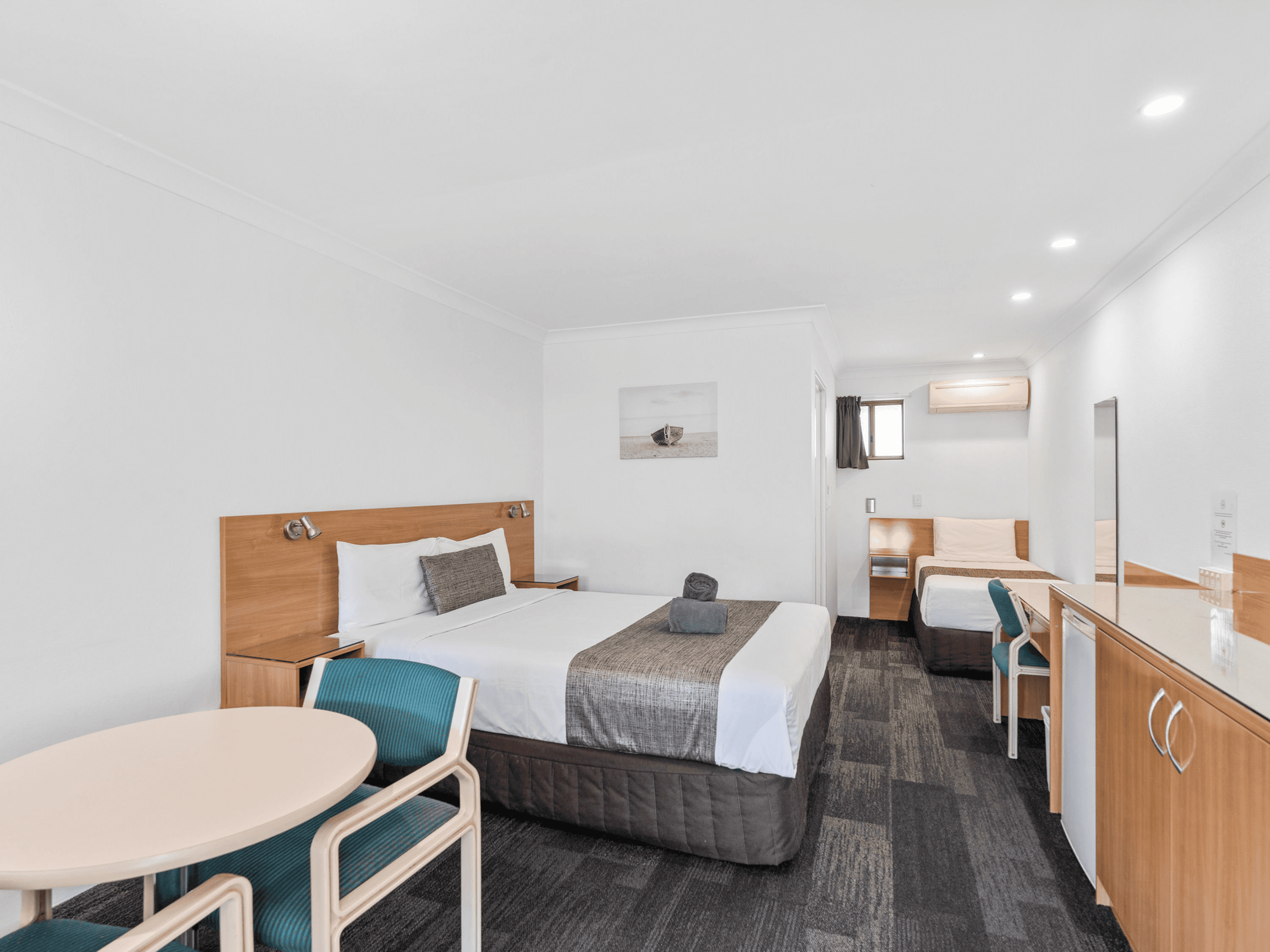 223 Padstow Road (Sunnybank Star Hotel), EIGHT MILE PLAINS, QLD 4113