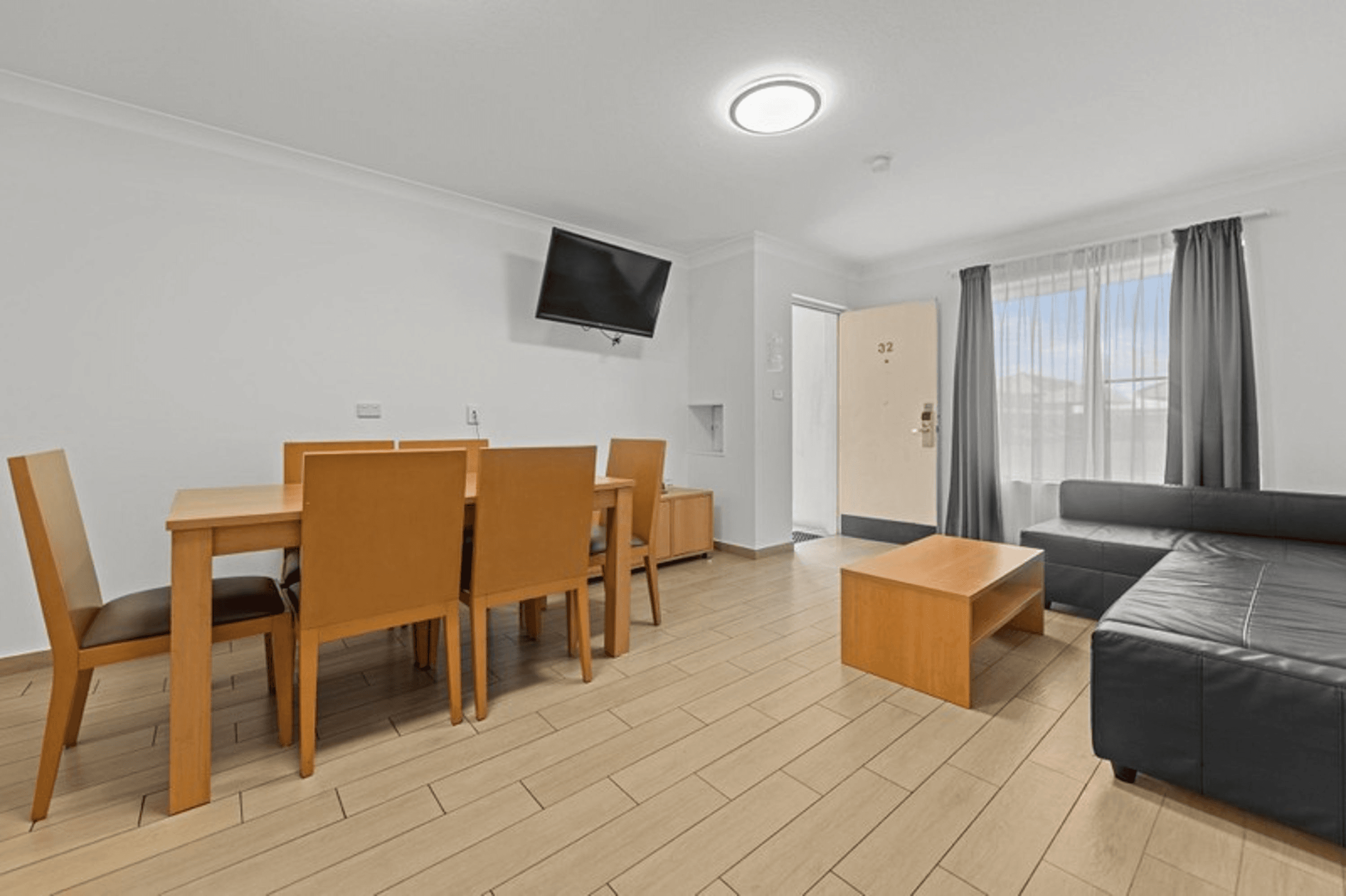 223 Padstow Road (Sunnybank Star Hotel), EIGHT MILE PLAINS, QLD 4113