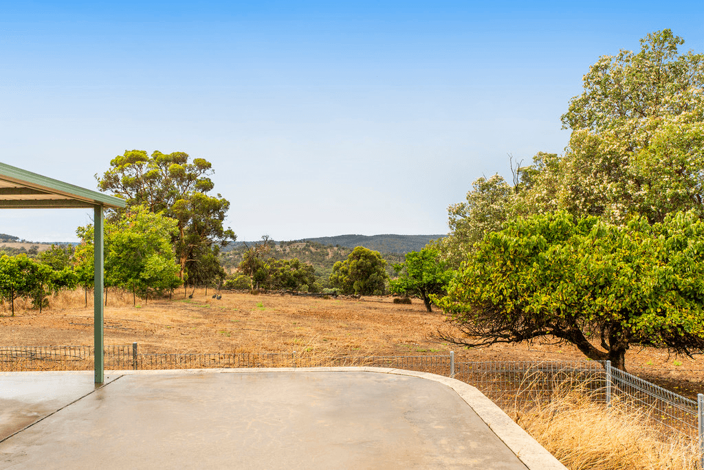 250 Crest Hill Road, BINDOON, WA 6502