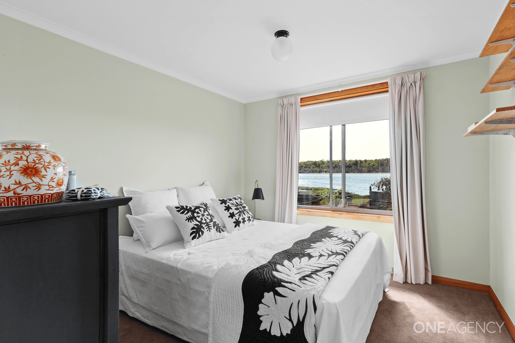 82 Gravelly Beach Road, Blackwall, TAS 7275