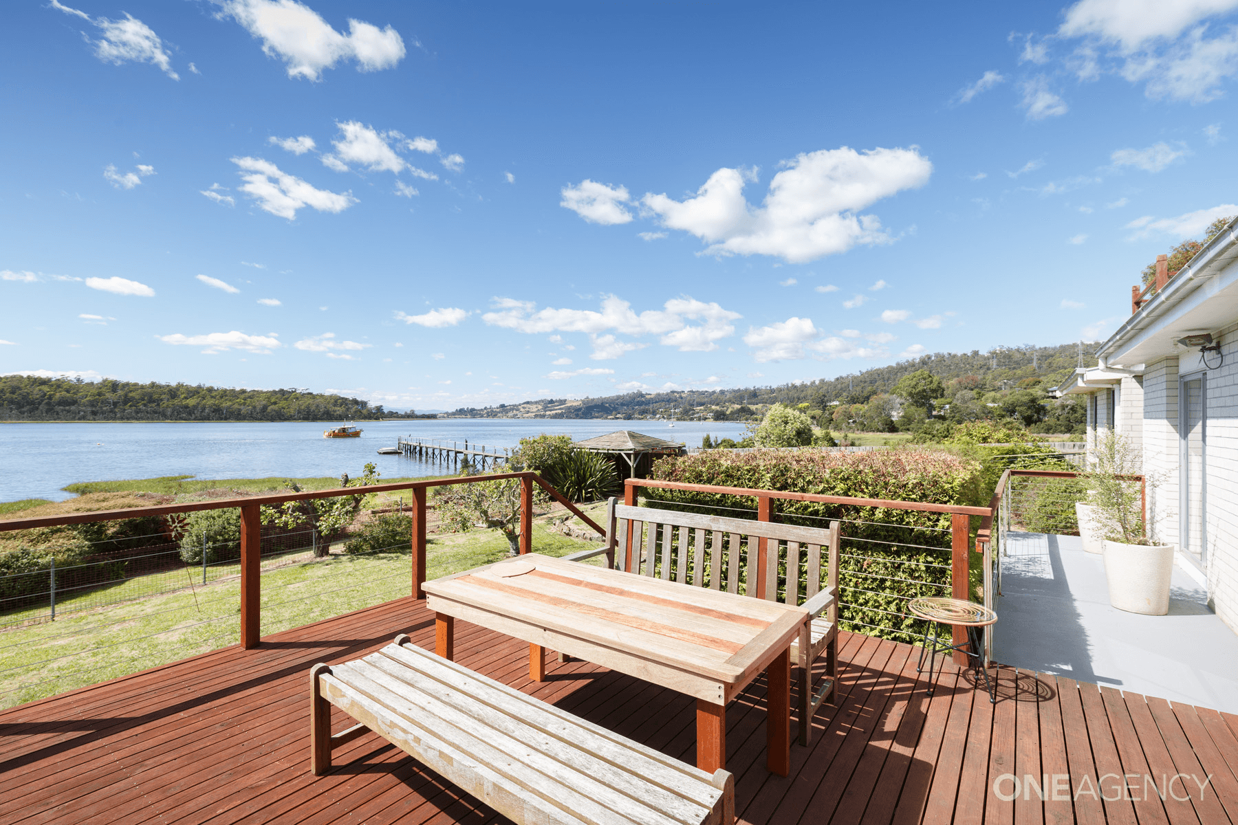 82 Gravelly Beach Road, Blackwall, TAS 7275