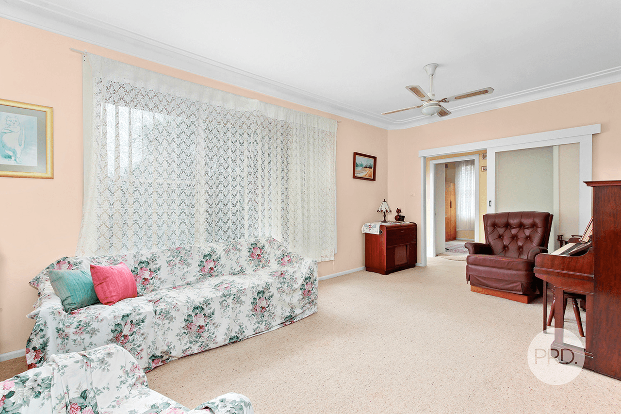 41 Caledonia Crescent, PEAKHURST, NSW 2210