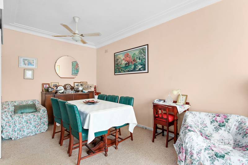 41 Caledonia Crescent, PEAKHURST, NSW 2210