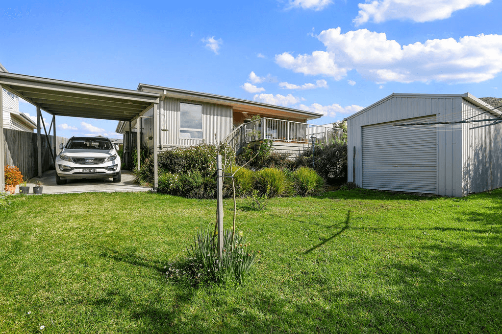 17 Dolphin Court, APOLLO BAY, VIC 3233