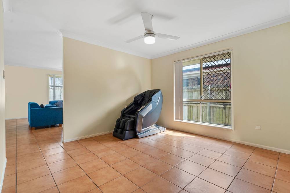 9 Patrick Court, WATERFORD WEST, QLD 4133