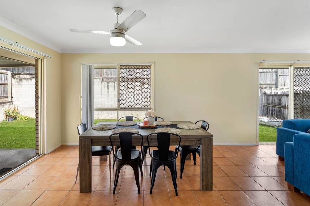 9 Patrick Court, WATERFORD WEST, QLD 4133