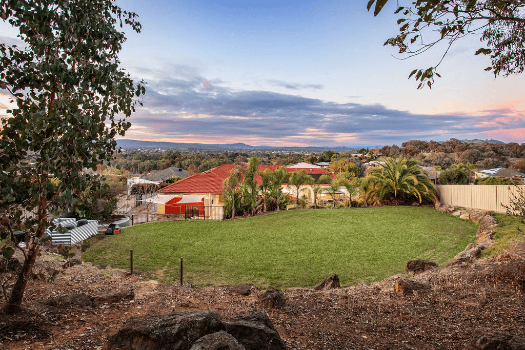 47 Ballara Drive, Wodonga, VIC 3690