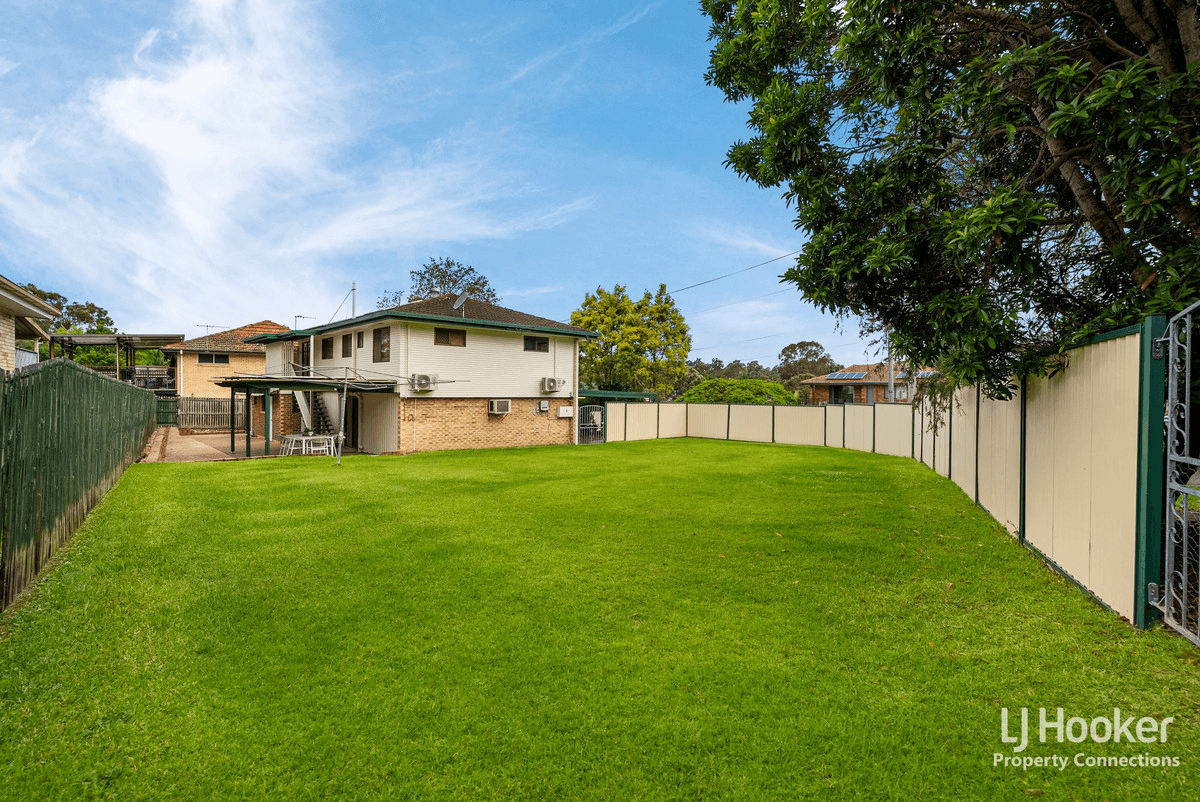 1 Folkstone Avenue, Albany Creek, QLD 4035