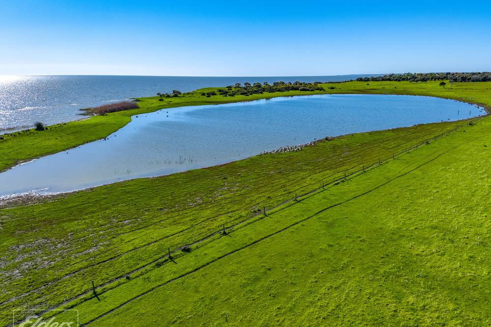 100 & 101 Point Sturt Road, Clayton Bay, SA 5256