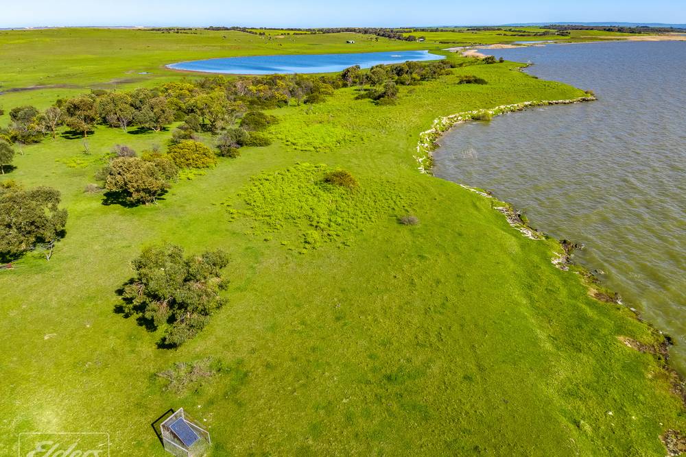 100 & 101 Point Sturt Road, Clayton Bay, SA 5256