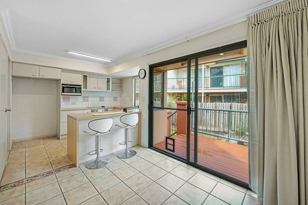 44/20 Fairway Drive, CLEAR ISLAND WATERS, QLD 4226