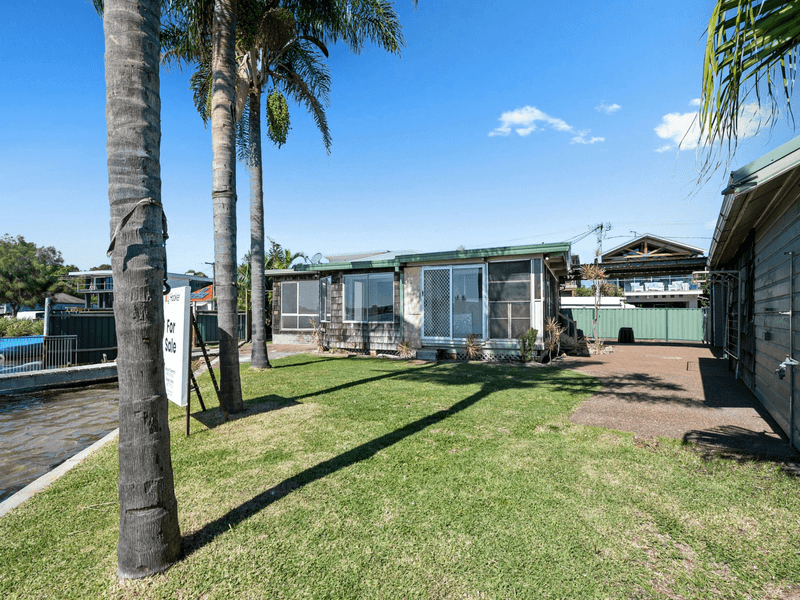 37 Village Bay Close, MARKS POINT, NSW 2280