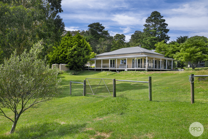 14 Carney Street West, MOUNT EGERTON, VIC 3352