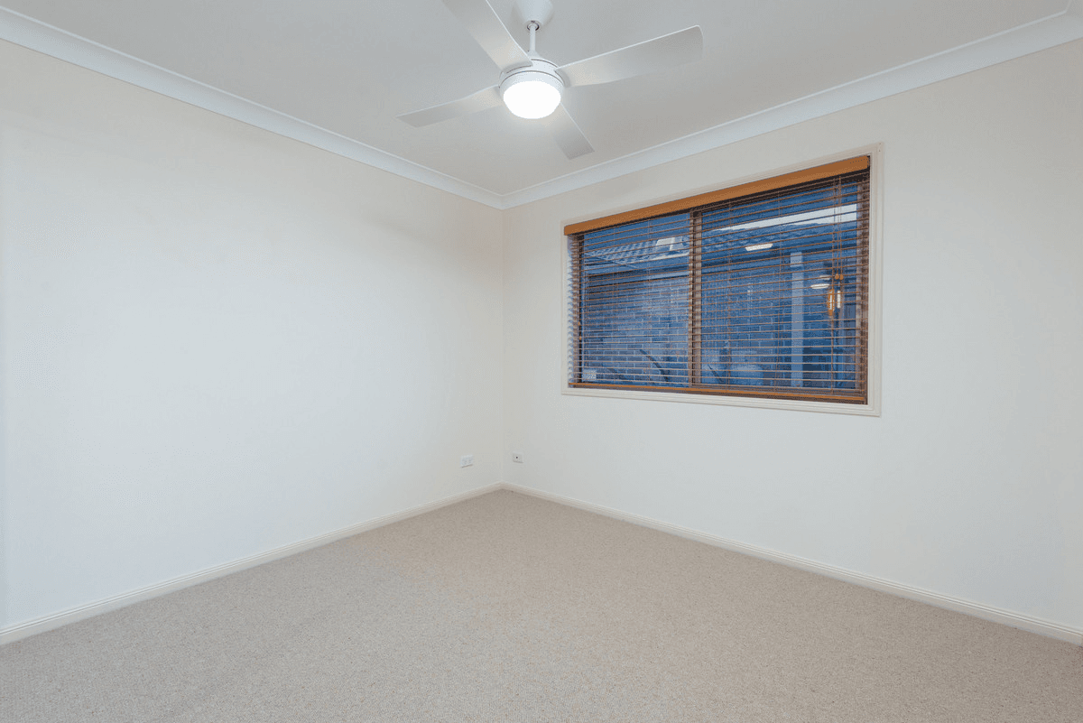 9 Mobbs Place, ORMEAU, QLD 4208