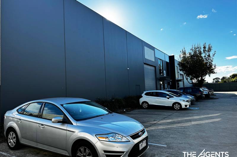 4/121 Fairbairn Road, Sunshine West, VIC 3020