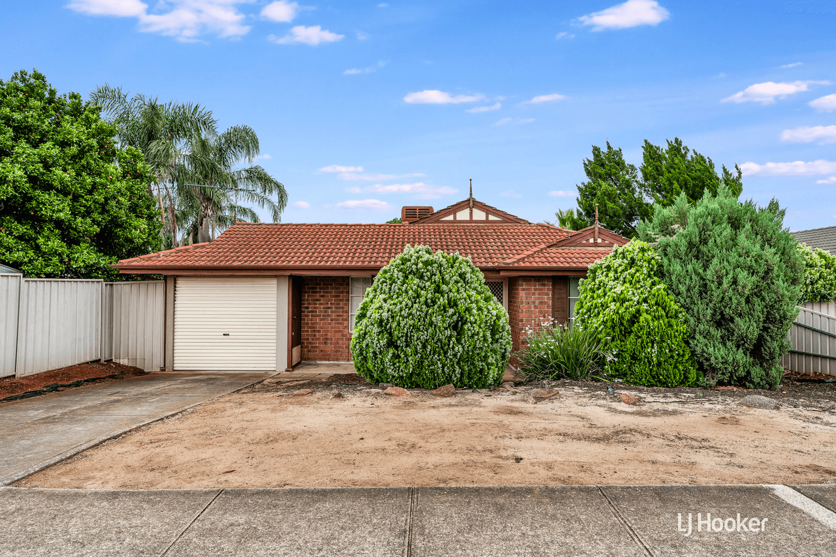 7 Cassinia Street, CRAIGMORE, SA 5114