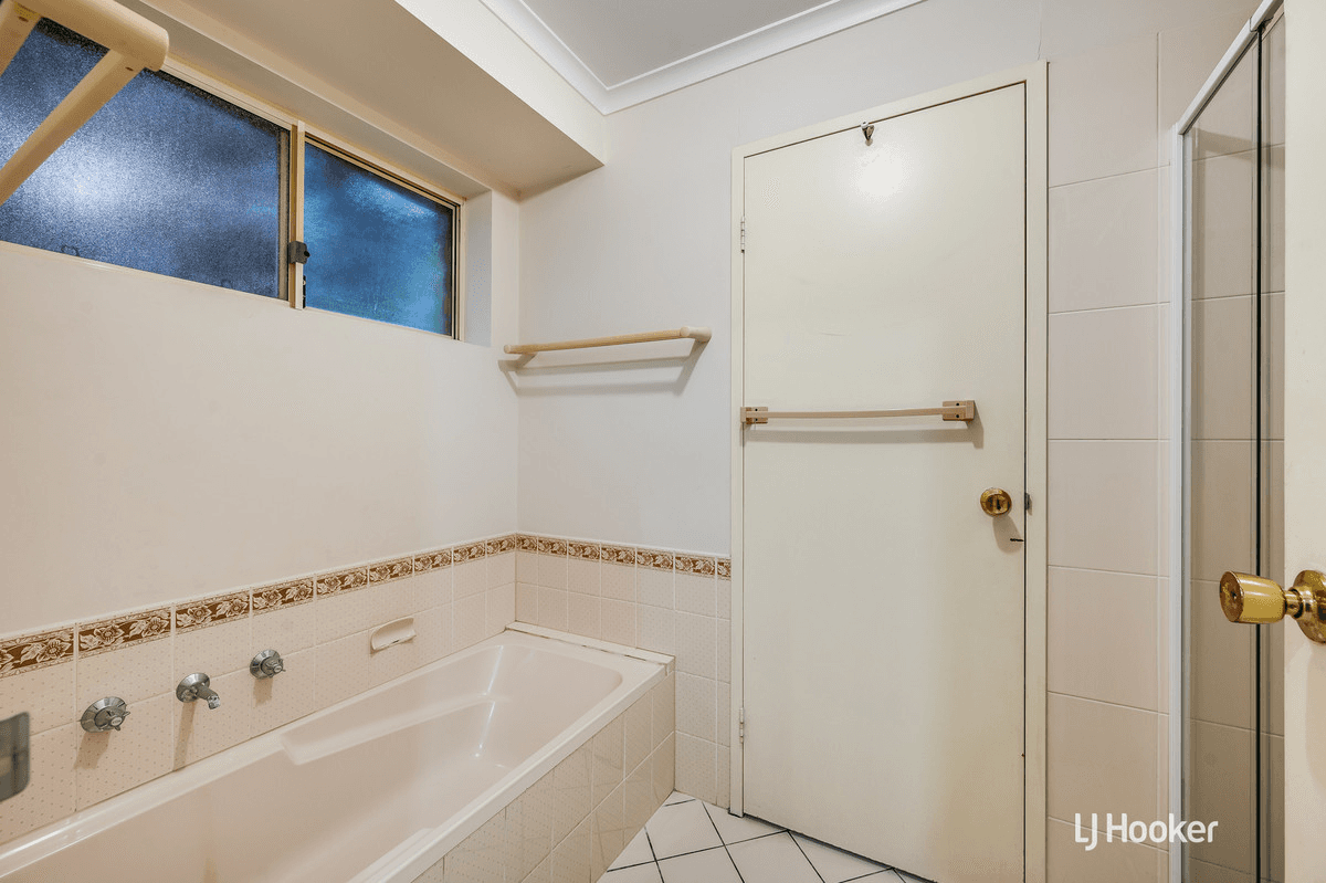 7 Cassinia Street, CRAIGMORE, SA 5114