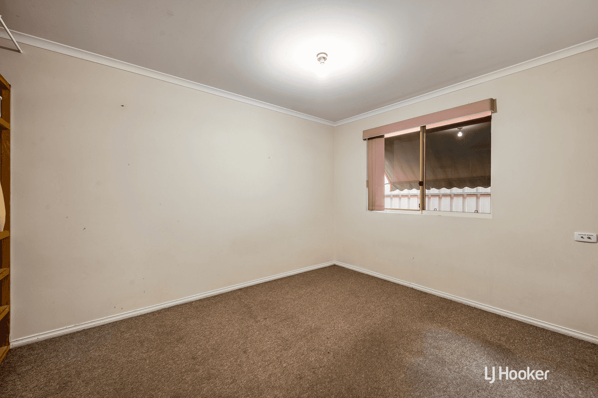 7 Cassinia Street, CRAIGMORE, SA 5114