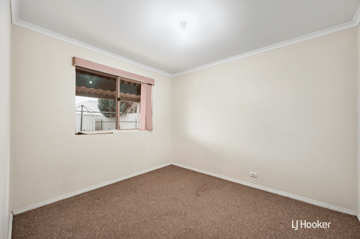 7 Cassinia Street, CRAIGMORE, SA 5114