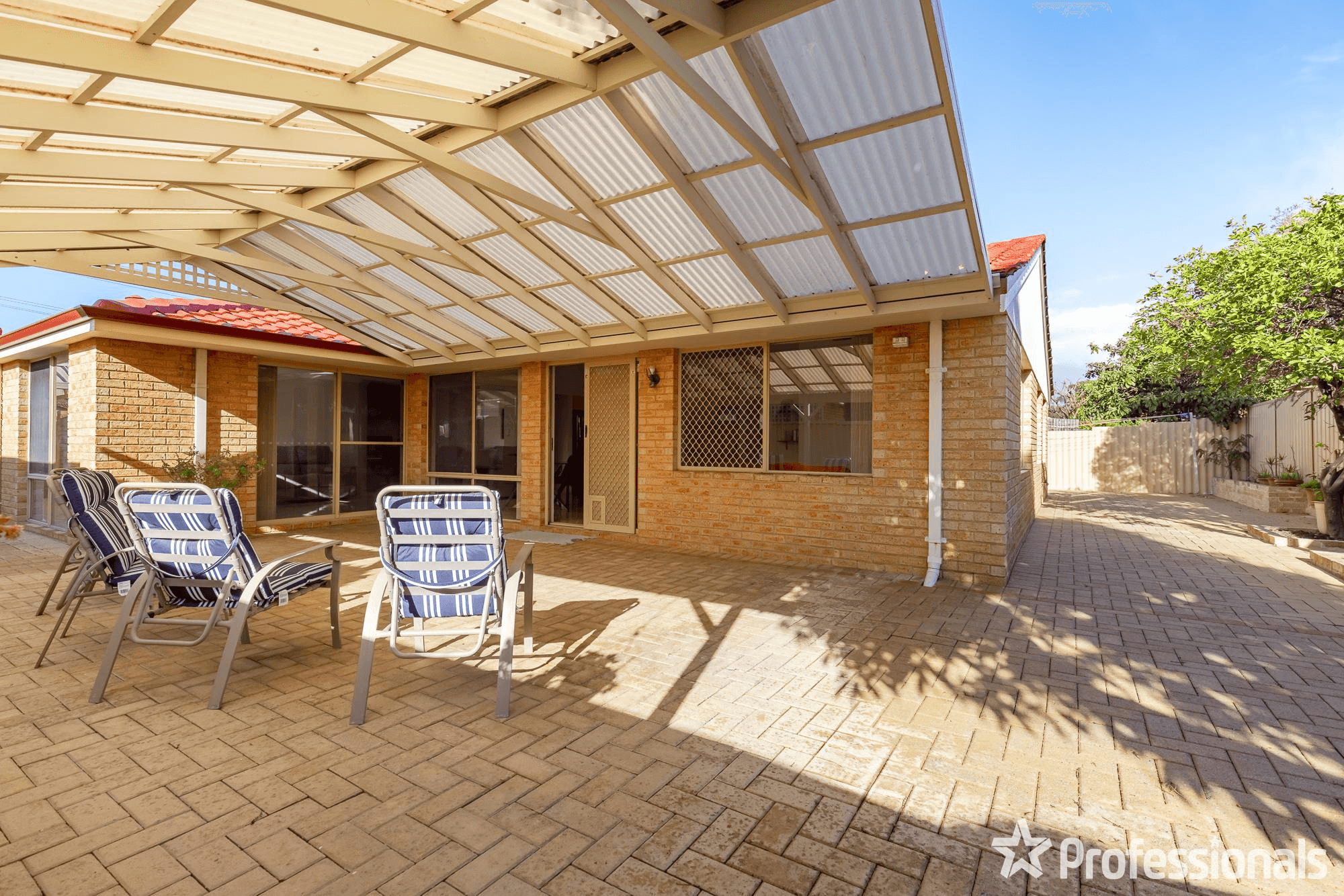 135 Pinetree Gully Road, WILLETTON, WA 6155